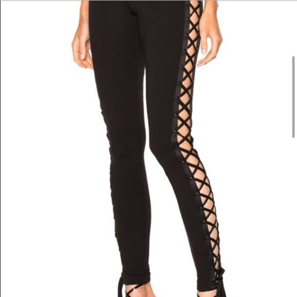 FENTY BY PUMA Black Lace Up Leggings NEW Size L - Picture 2 of 3